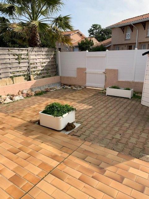 Biscarrosse Duplex Classe 2 Etoiles Avec Parking Privatif Pour 6 Personnes Екстериор снимка